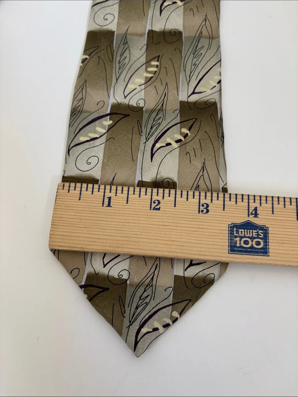 Vintage 1996 J Garcia Lunch Collection 17 Silk Neck Tie Tan Leaf